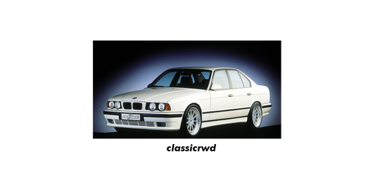 Alpinweiss BMW M5 E34 Boxy Hoodie